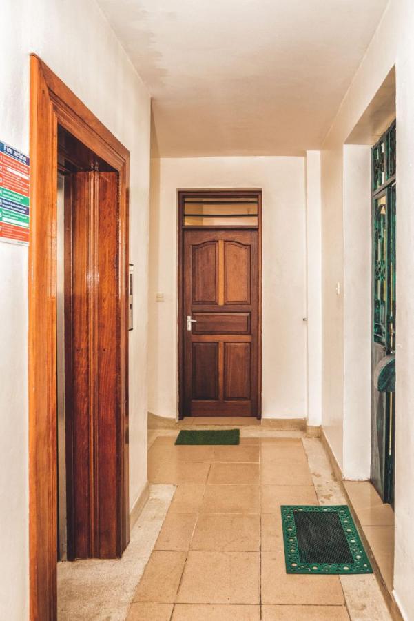 Beach Front Studio Apartment Nyali Beach Esterno foto